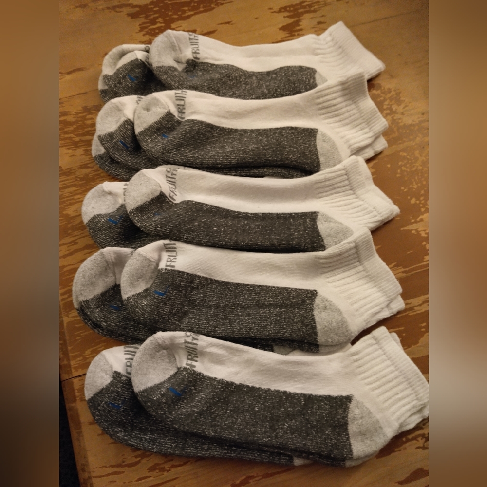 Fruit of the Loom boys ankle socks large